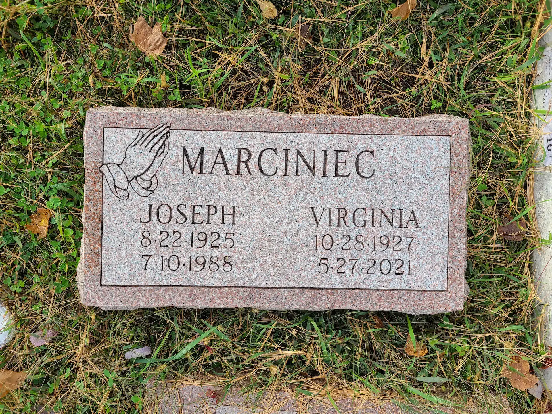Granite Private Mausoleum hand-carved by Private Mausoleum Guide in NJ — image 5